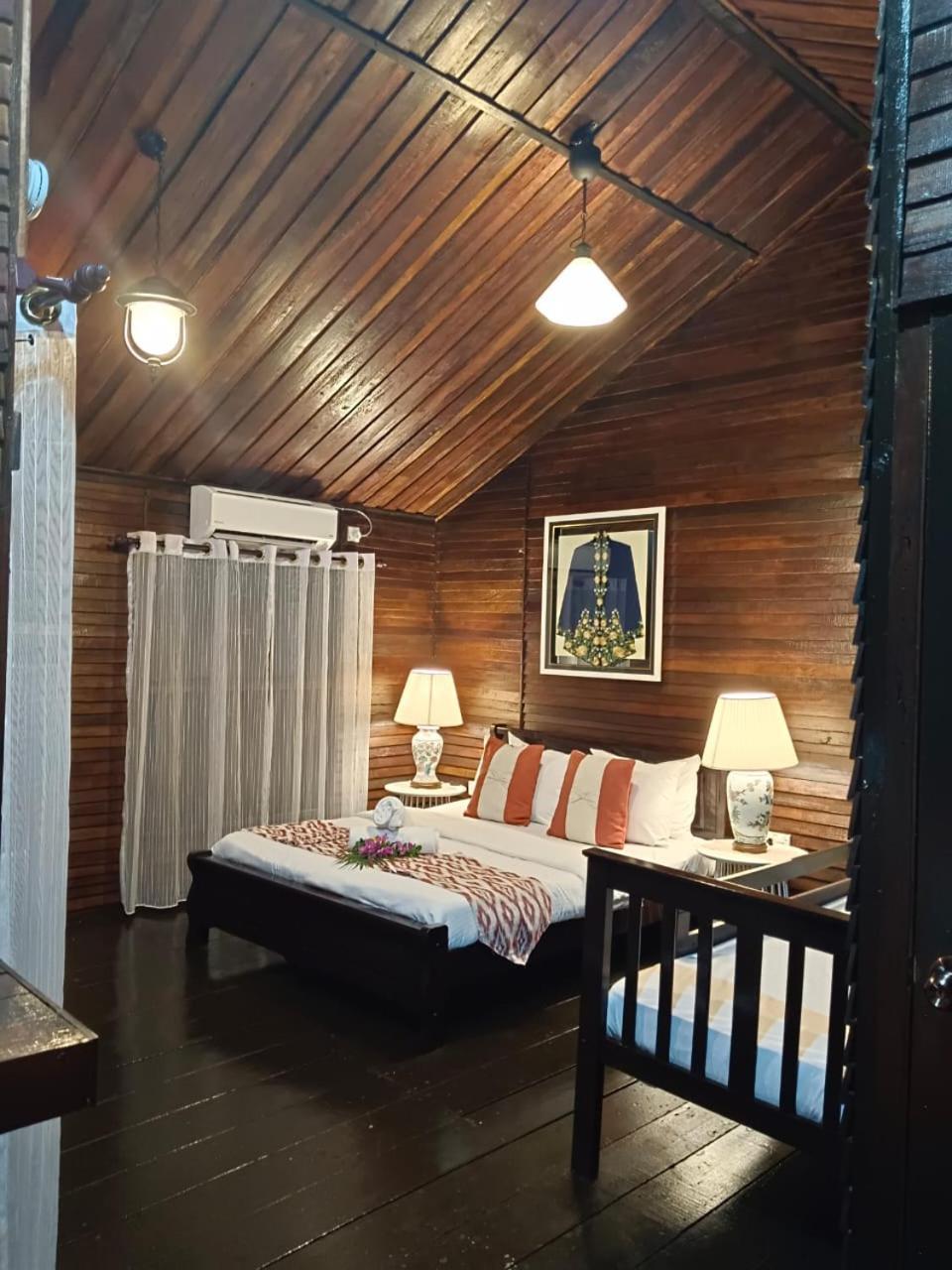 Melina Beach Resort Kampung Genting Ngoại thất bức ảnh